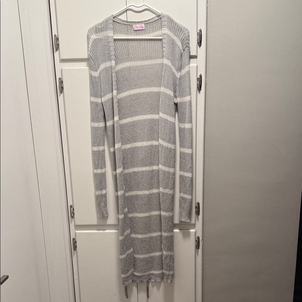 Pink Lily Light Gray Striped Duster